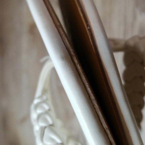 Tahari Tilla Sandal - Picture 8 of 12